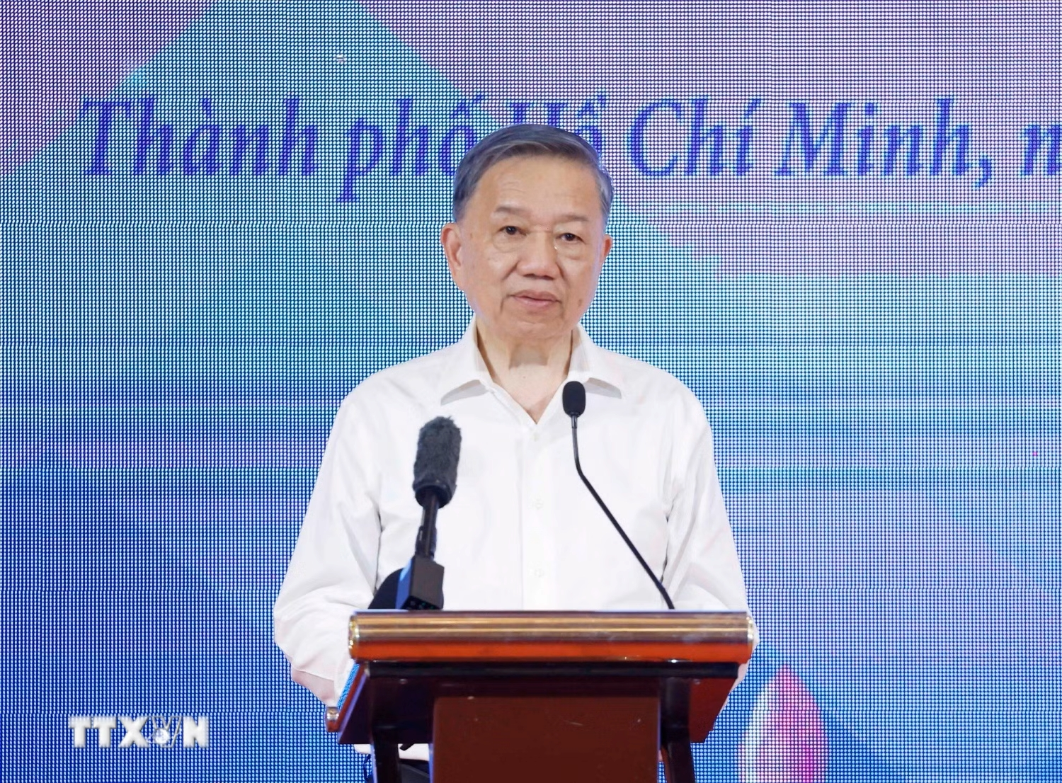 Tổng Bí thư, Chủ tịch nước Tô Lâm gặp mặt cựu cán bộ, công chức Cơ quan Thường trực Ban Chỉ đạo Tây Nguyên